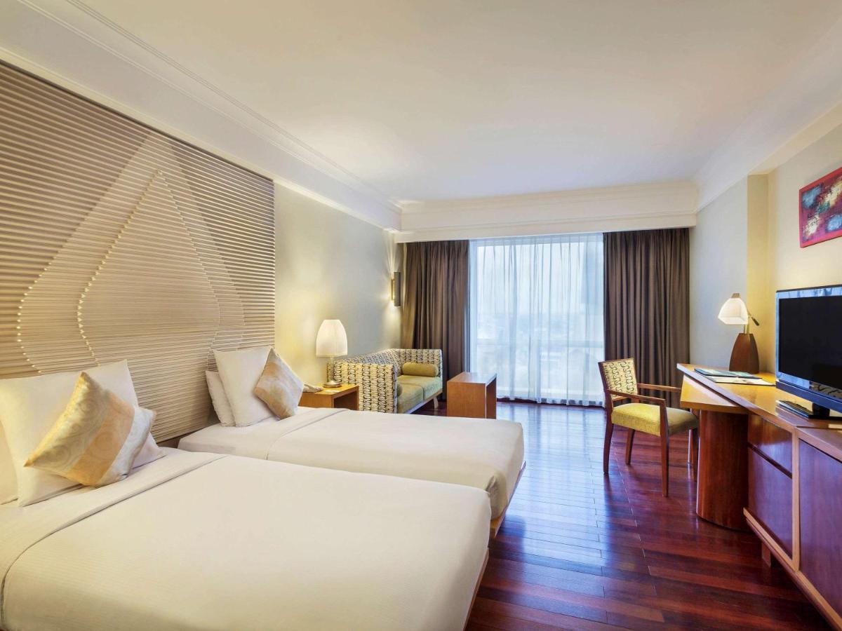 Novotel Semarang Zewnętrze zdjęcie