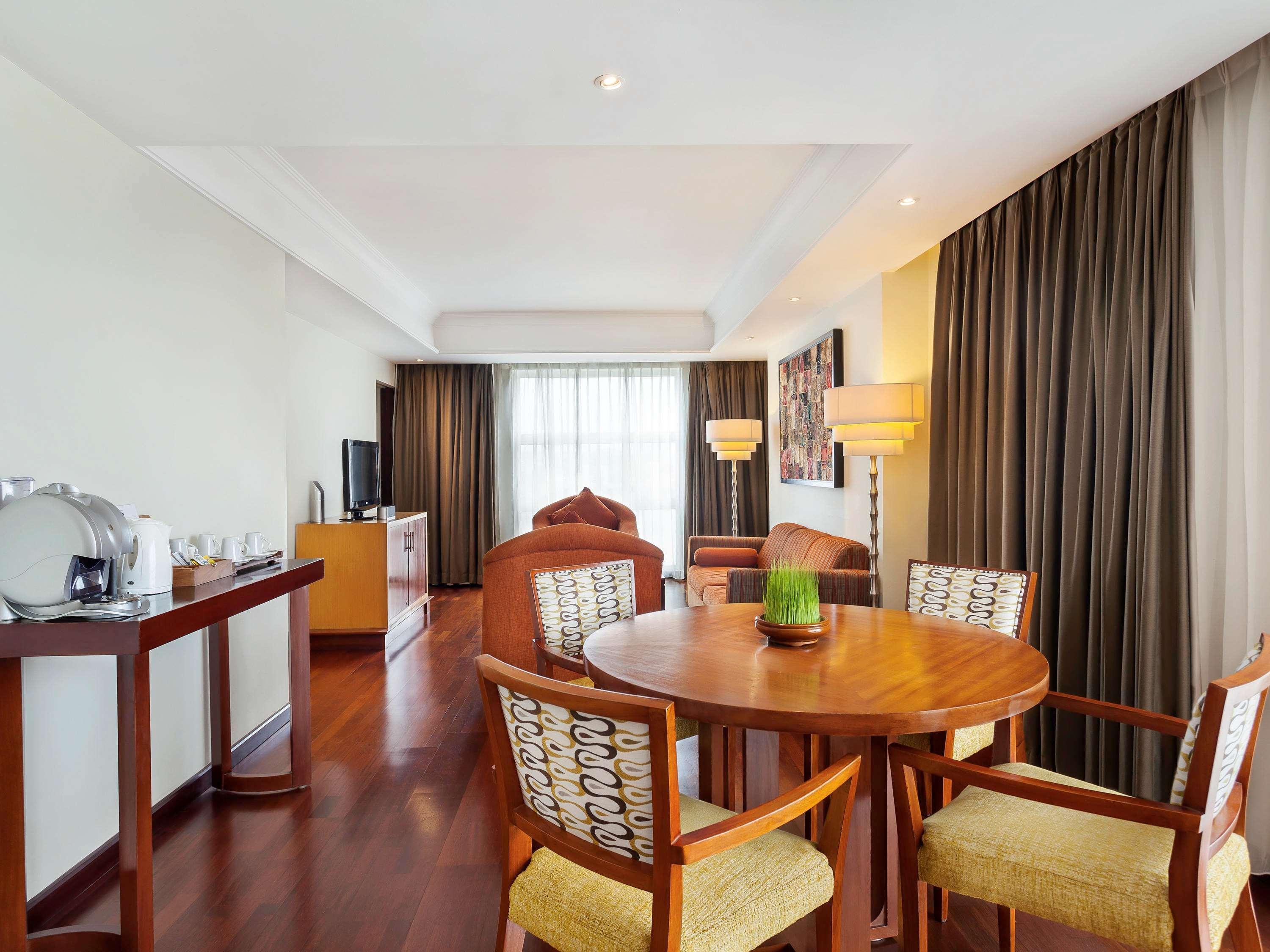 Novotel Semarang Zewnętrze zdjęcie