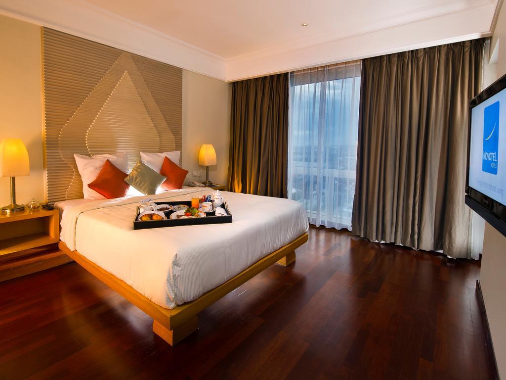 Novotel Semarang Zewnętrze zdjęcie