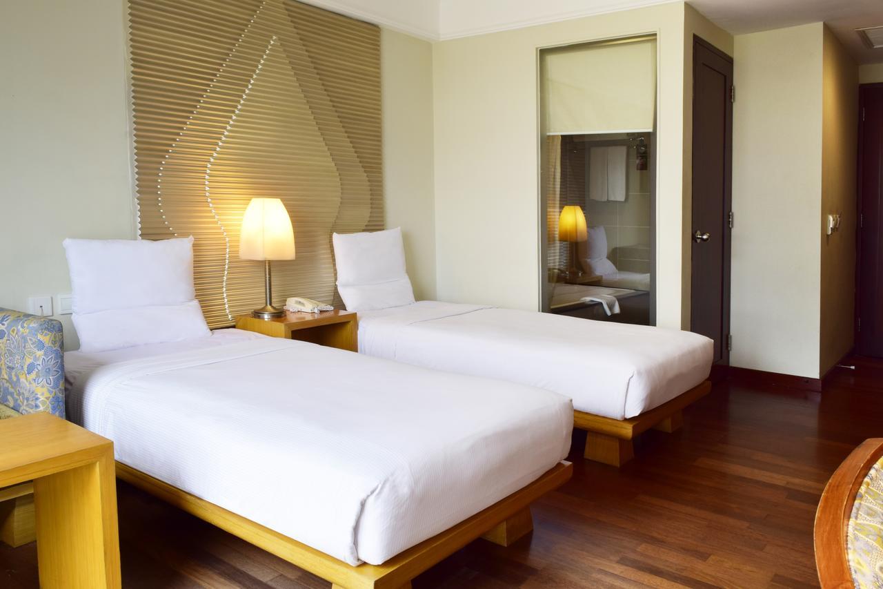 Novotel Semarang Zewnętrze zdjęcie
